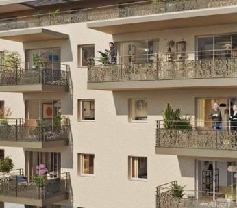 Résidence moderne avec extérieurs privatifs proche de Genève. 