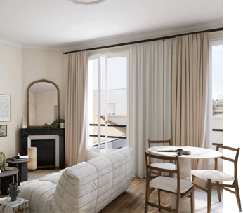 Chambre moderne avec lit blanc, miroir rond, rideau beige clair et bureau près de la fenêtre offrant une vue urbaine.