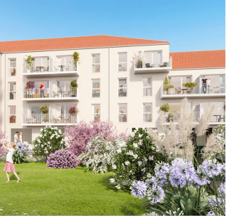 Immeuble résidentiel moderne avec façade beige, toits orangés et jardins fleuris en façade.