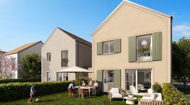 Maison moderne à deux étages avec façade jaune pâle, terrasse ensoleillée et jardin paysagé.